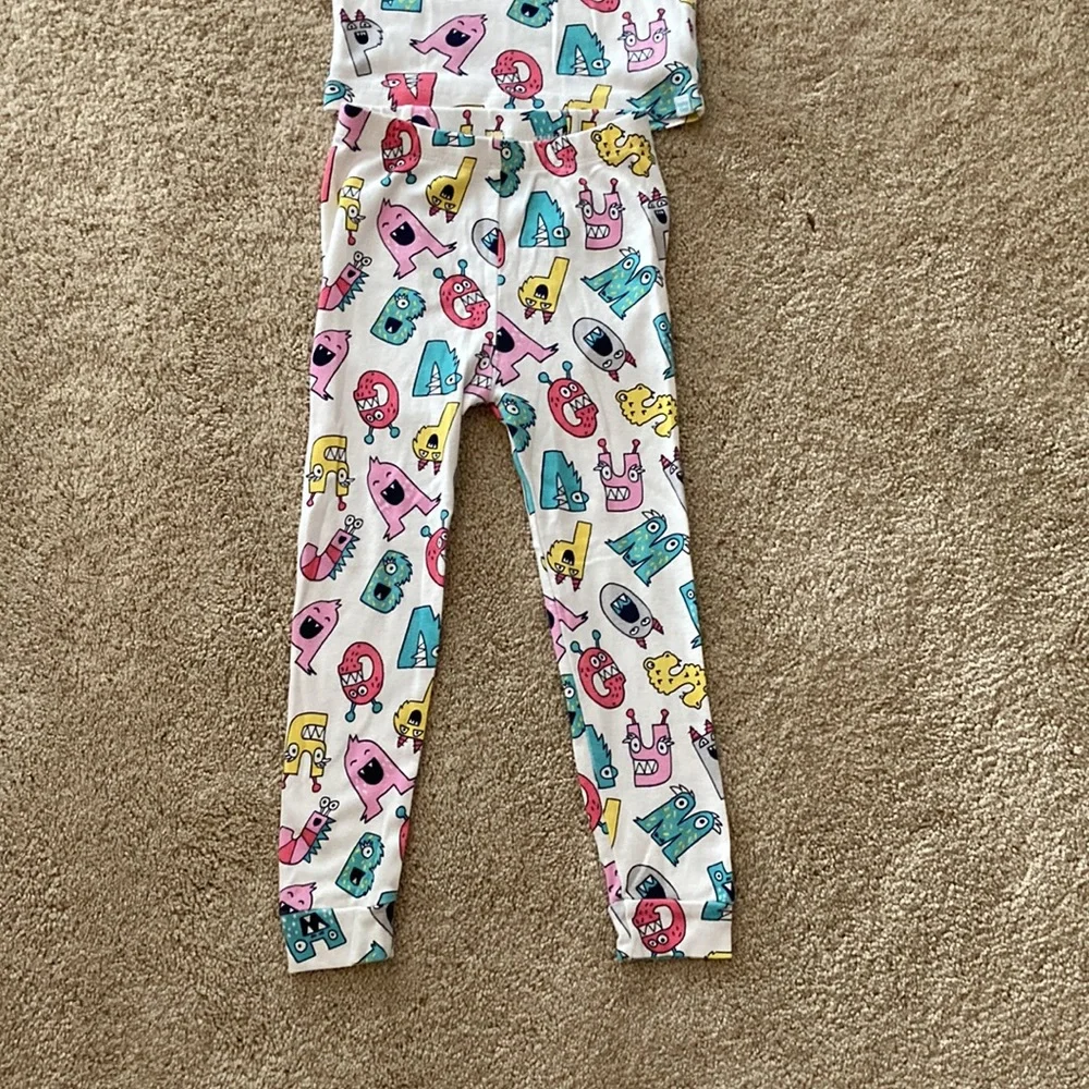 Girls pajamas baby Gap size 4 years toddler